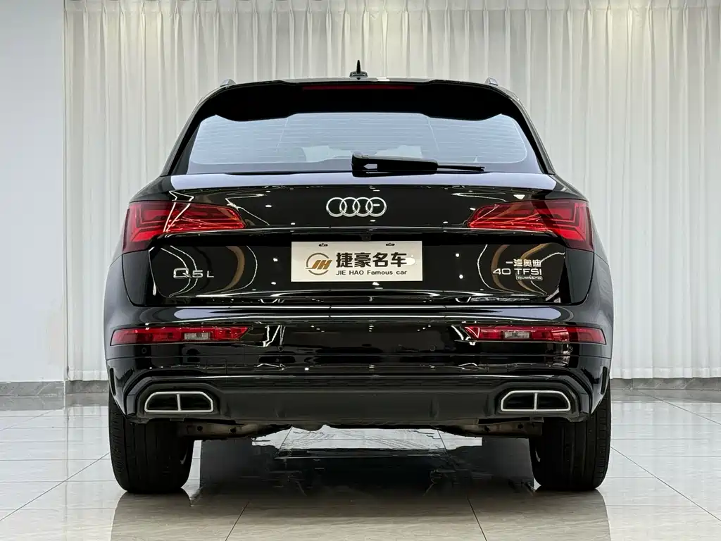 Audi Q5L 2024 — фото 16