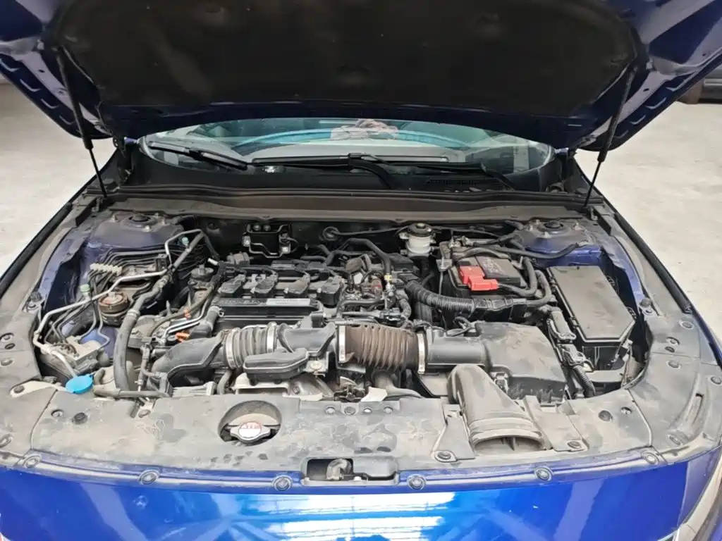 Honda Accord 2019 — фото 20