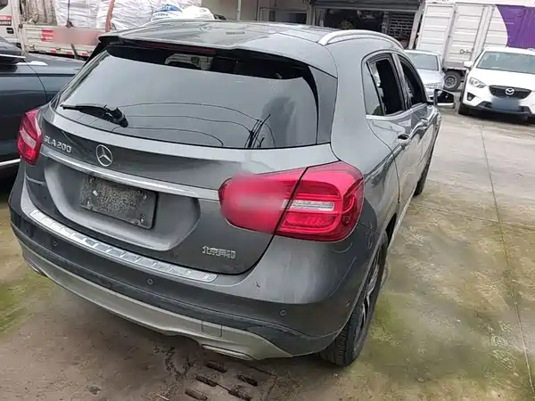 Mercedes-Benz GLA 2017