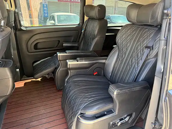 Mercedes-Benz Vito 2021