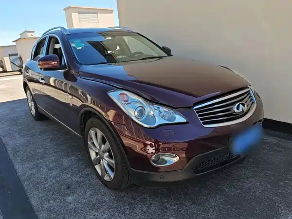 Infiniti QX50 2015