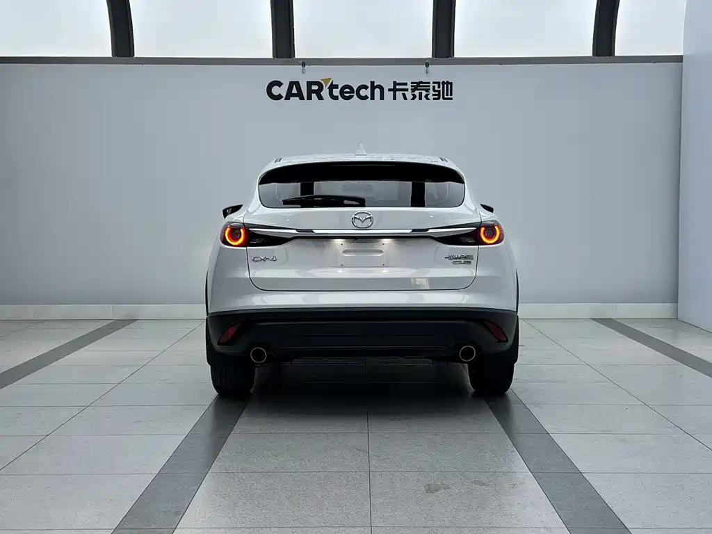 Mazda CX-4 2023 — фото 15