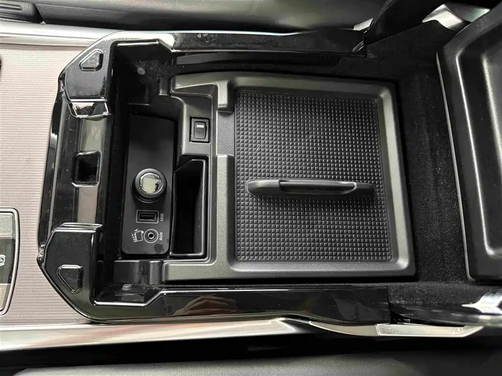 Land Rover Range Rover Sport 2014 — фото 34