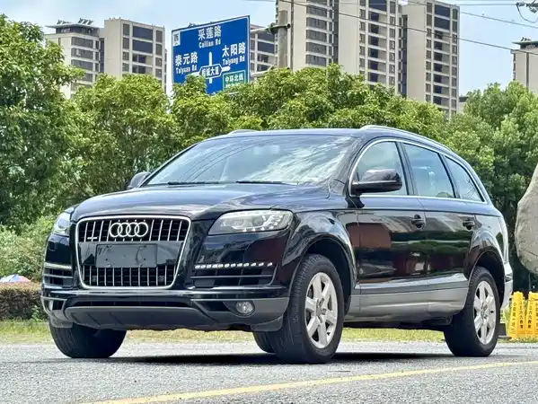 Audi Q7 2015