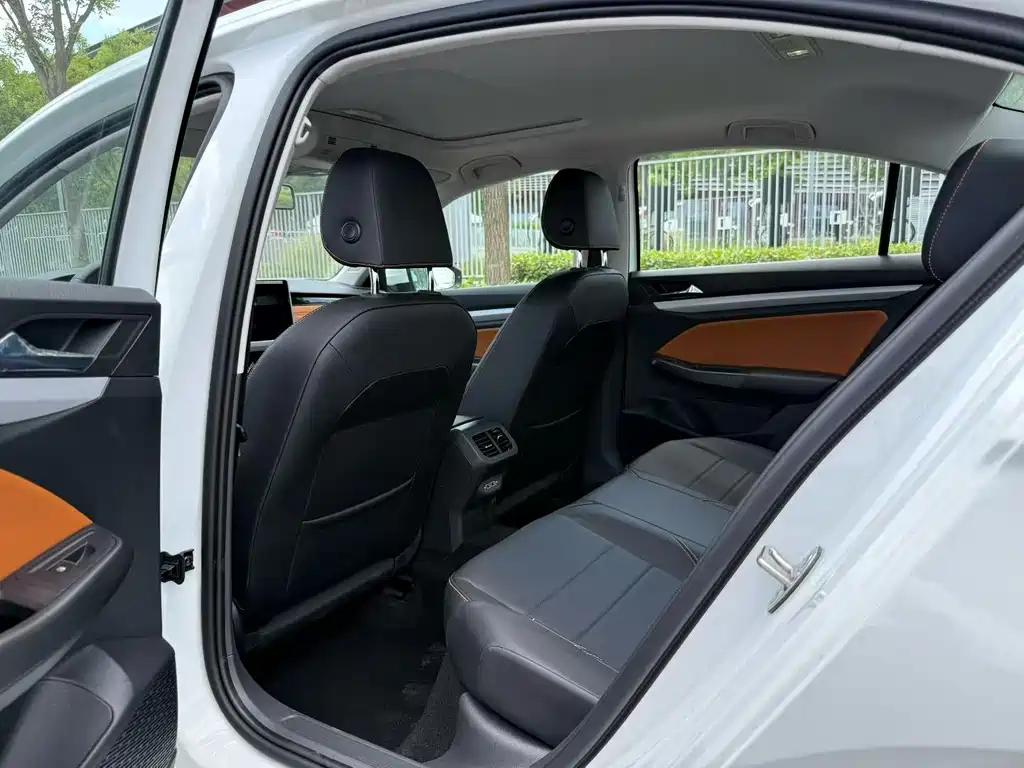 Volkswagen Bora 2025