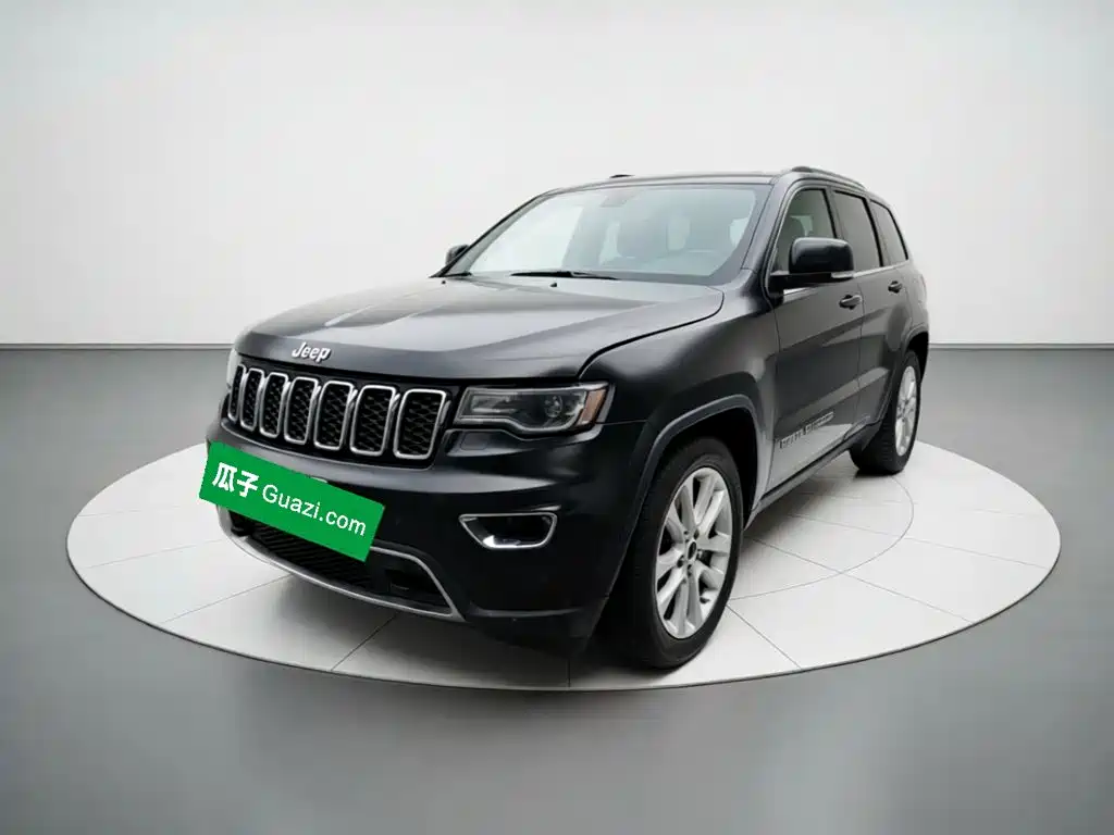 Jeep Grand Cherokee 2019 — фото 2