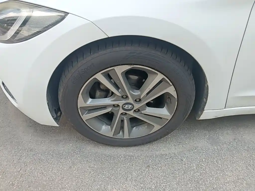 Hyundai Celesta 2016 — фото 23