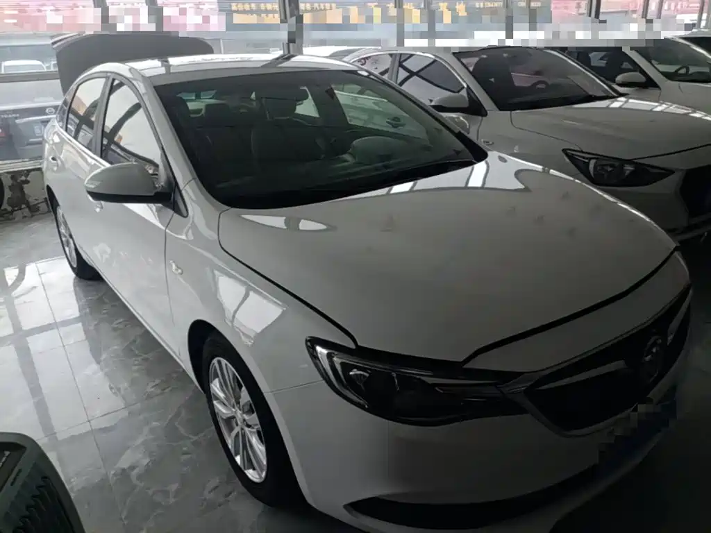 Buick Excelle 2020