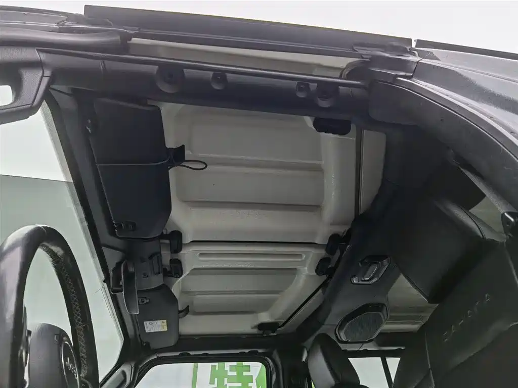 Jeep Wrangler 2020 — фото 14