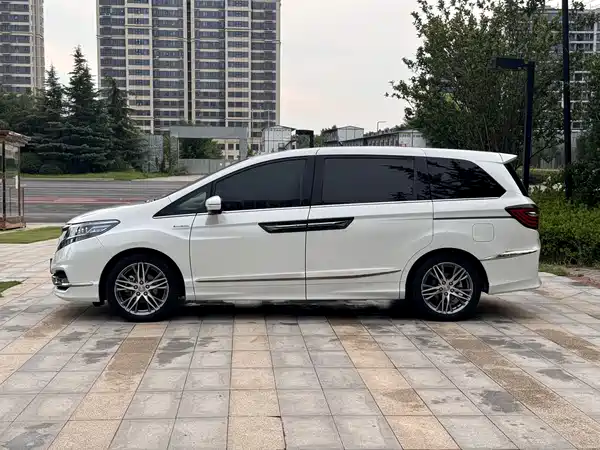 Honda Elysion 2021