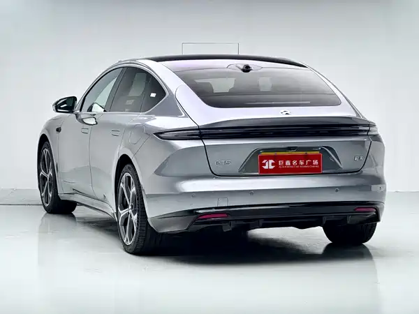 NIO ET5 2025