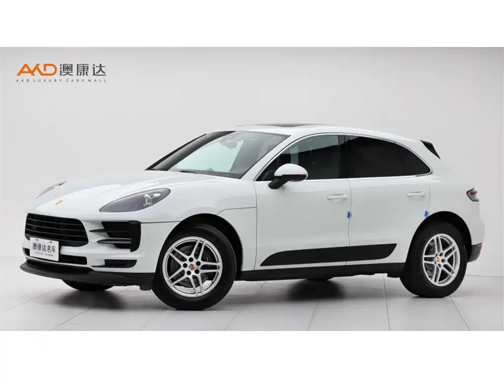 Porsche Macan 2019 — фото 1