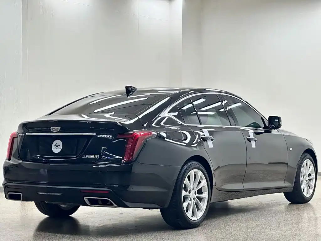 Cadillac CT5 2023 — фото 9