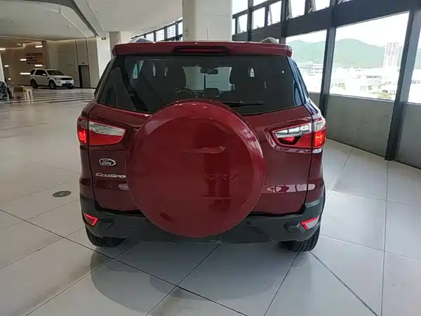 Ford EcoSport 2015