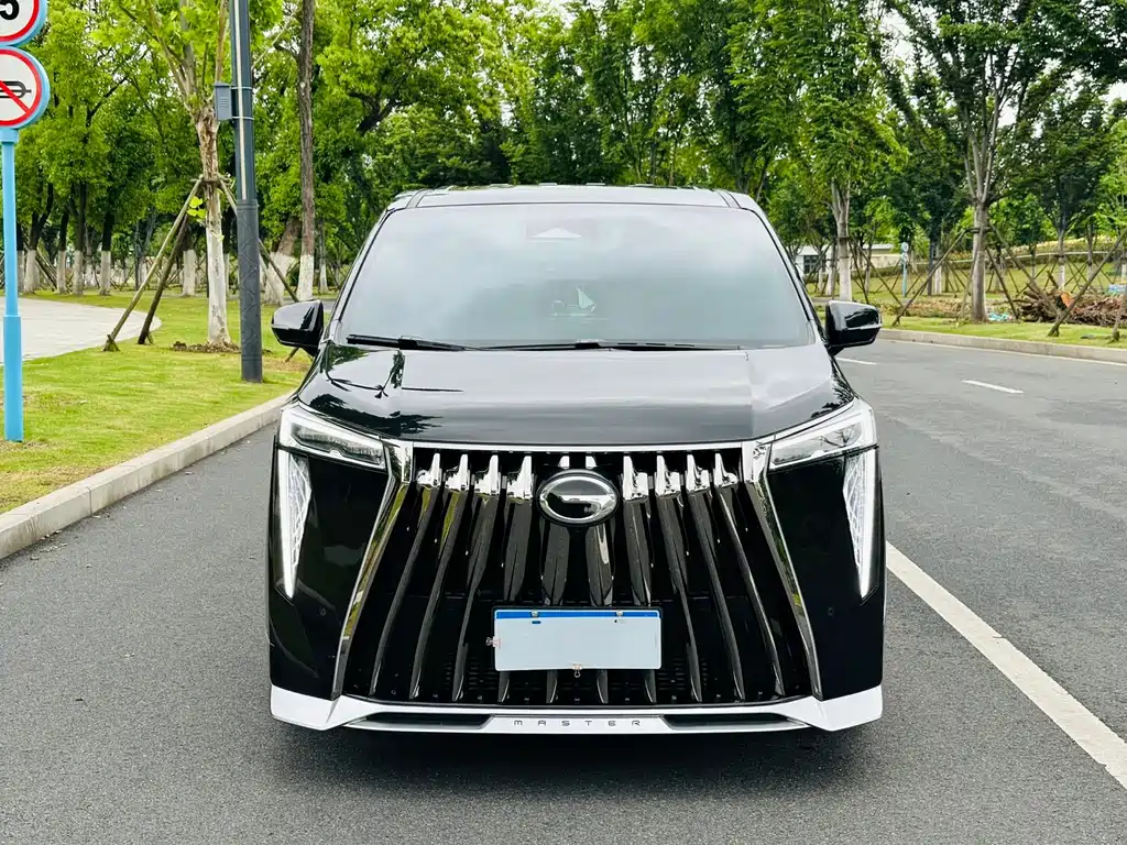 GAC Motor Trumpchi M8 2023 — фото 2