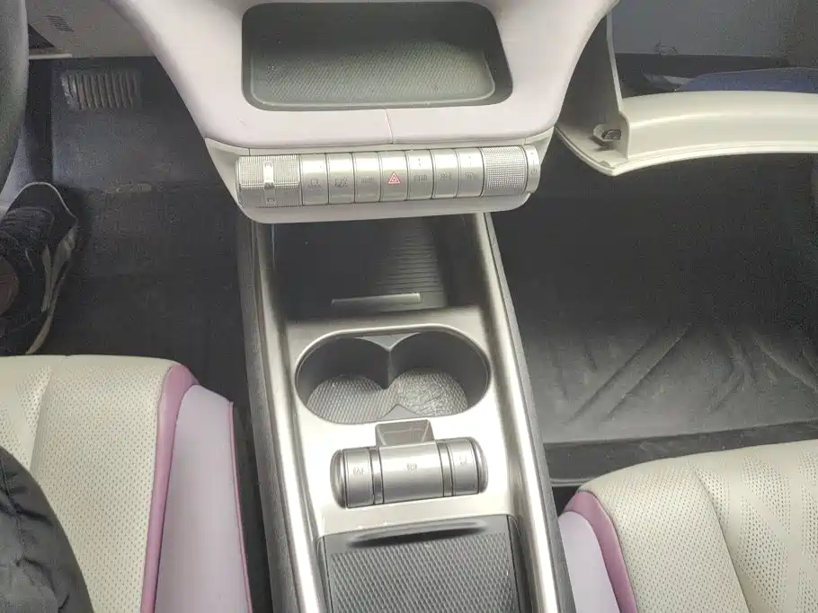 BYD Dolphin 2023 — фото 16
