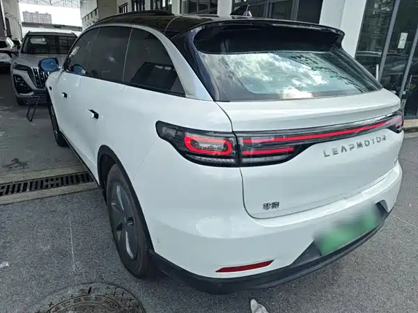 Leapmotor C11 2022