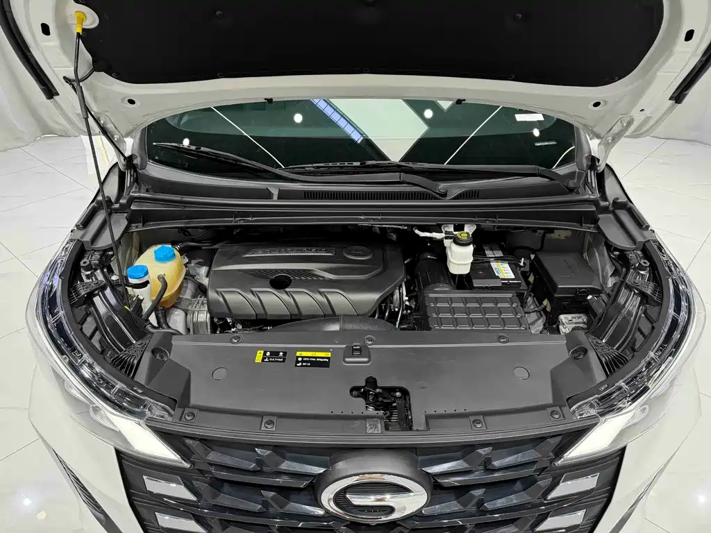GAC Motor Trumpchi M6 2023 — фото 20