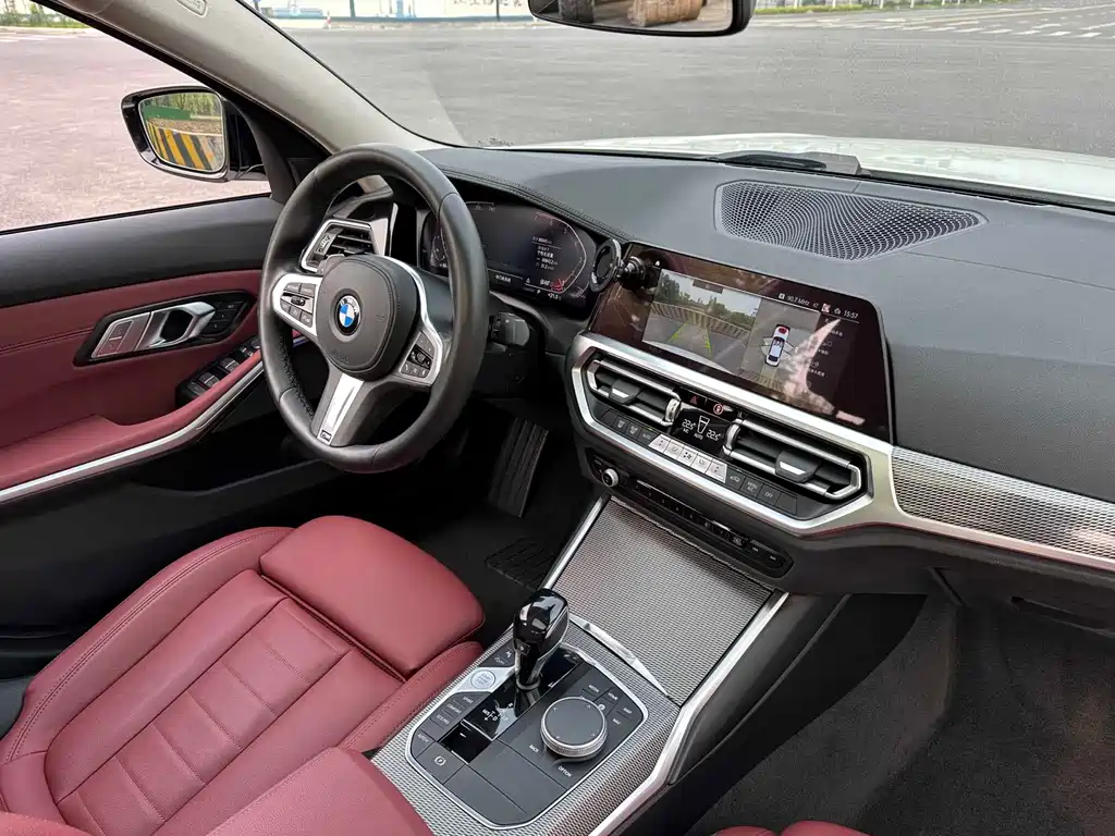 BMW 3 Series 2021 — фото 11