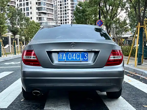 Mercedes-Benz C-Class 2012