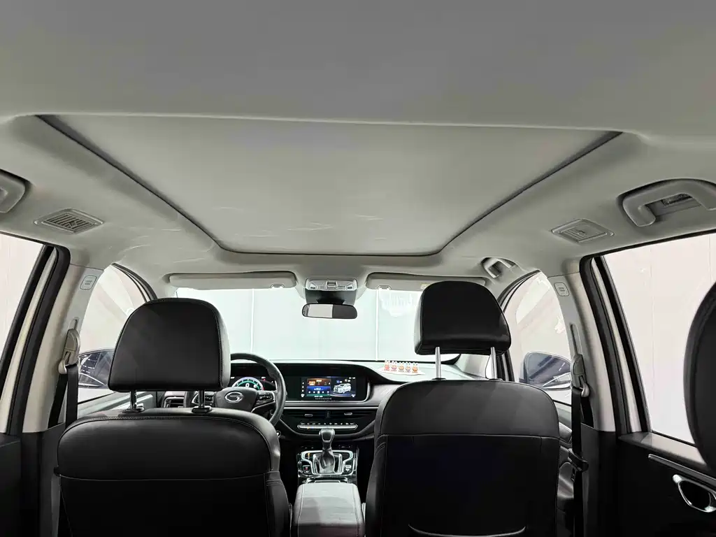 GAC Motor Trumpchi M6 2023 — фото 15