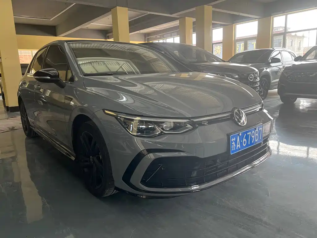 Volkswagen Golf 2022