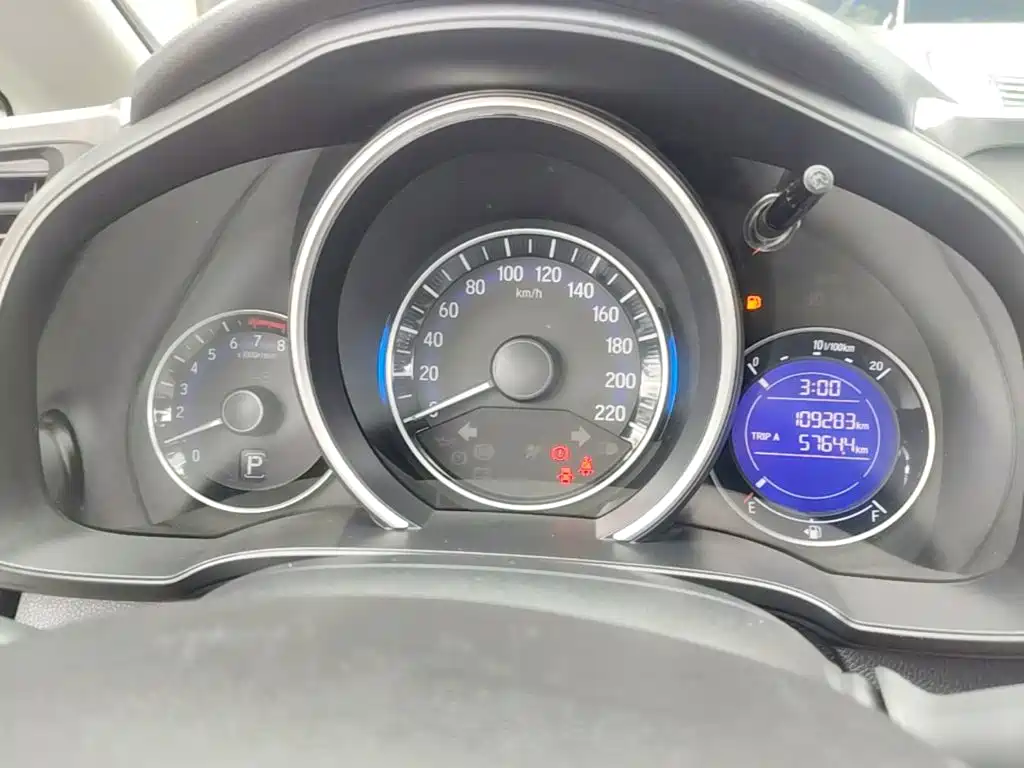 Honda Fit 2015 — фото 12