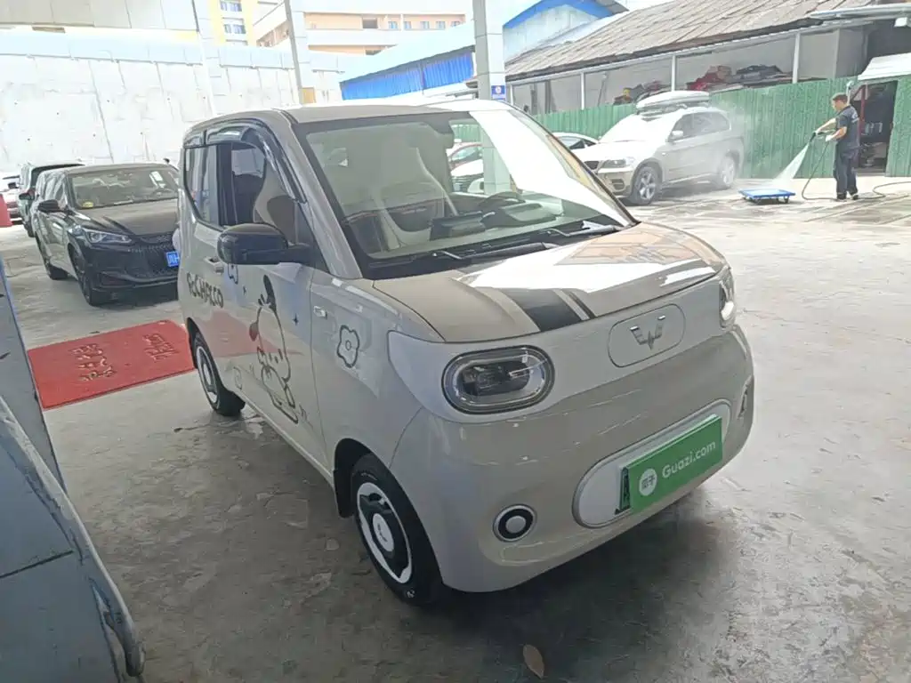 Wuling Hongguang MINIEV 2025