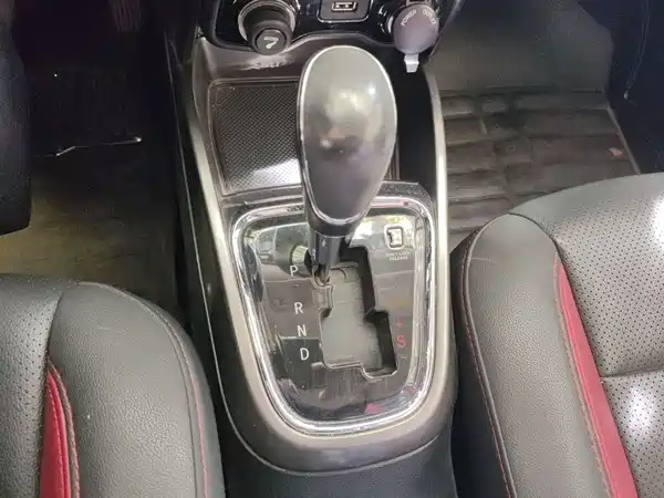 Changan CS15 2016