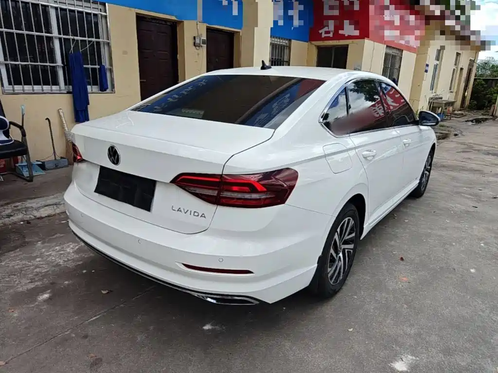 Volkswagen Lavida 2024