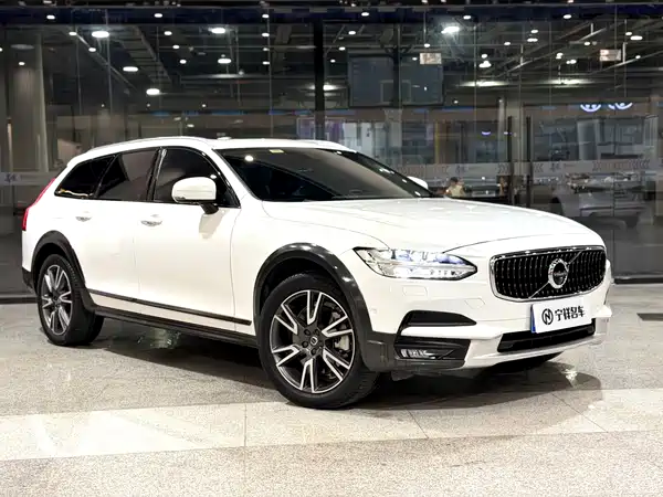 Volvo V90 2017