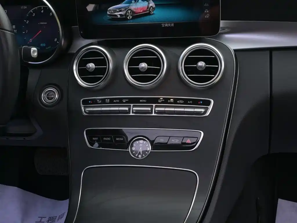 Mercedes-Benz C-Class 2019 — фото 26