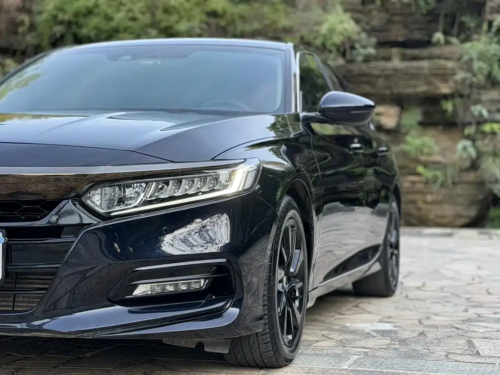 Honda Accord 2021 — фото 4