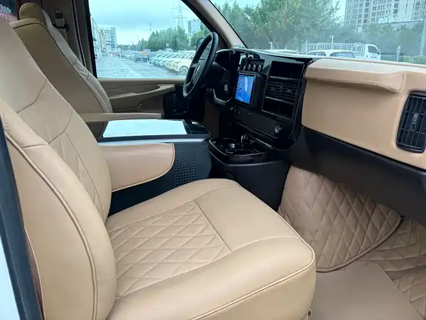 GMC SAVANA 2010