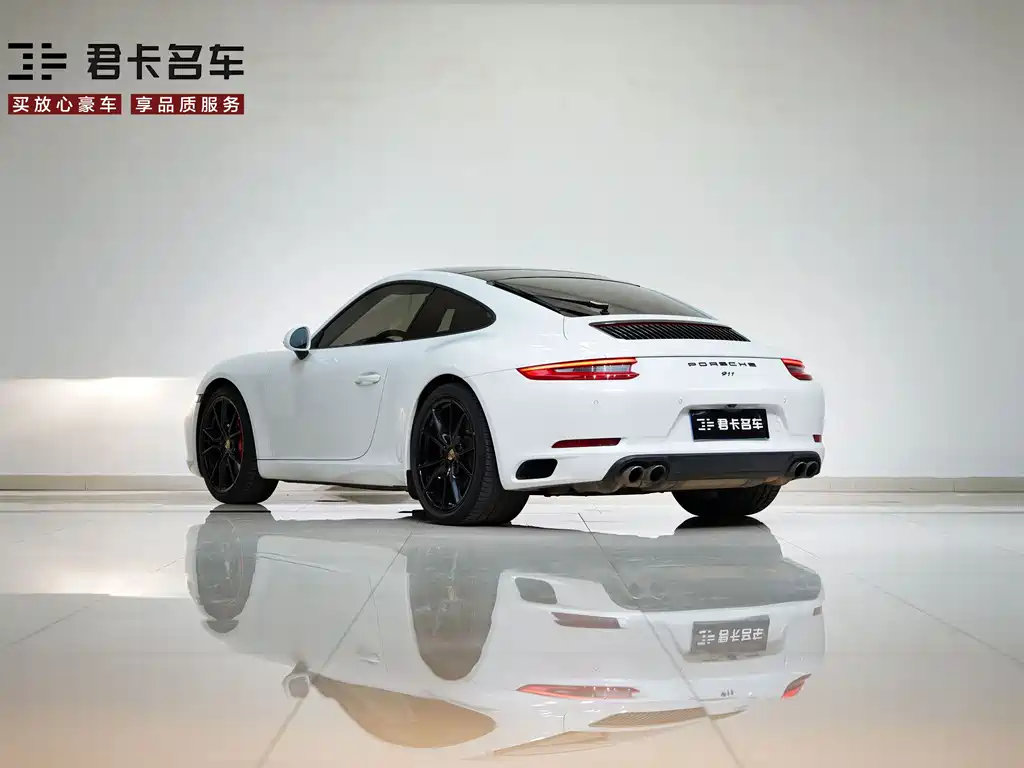 Porsche 911 2016