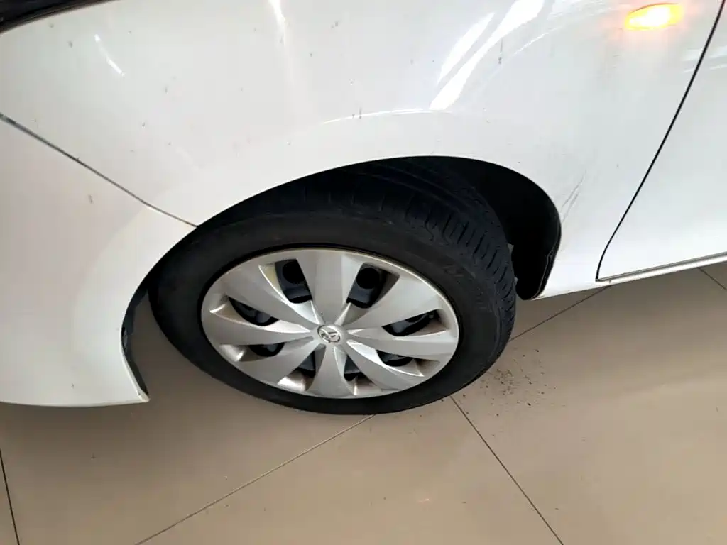 Toyota Yaris L 2019 — фото 23