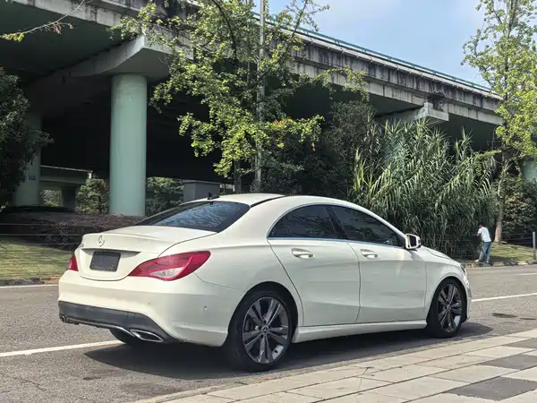 Mercedes-Benz CLA 2018