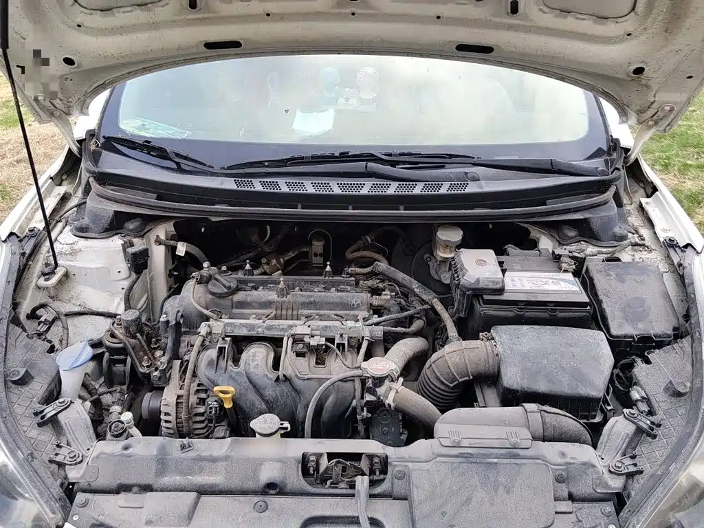Hyundai Elantra 2016 — фото 11