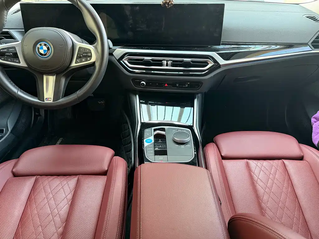 BMW i3 2022 — фото 5