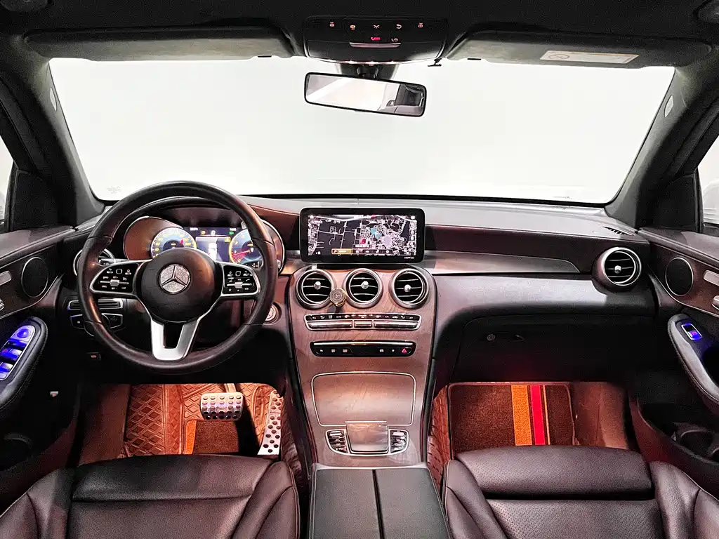 Mercedes-Benz GLC 2021