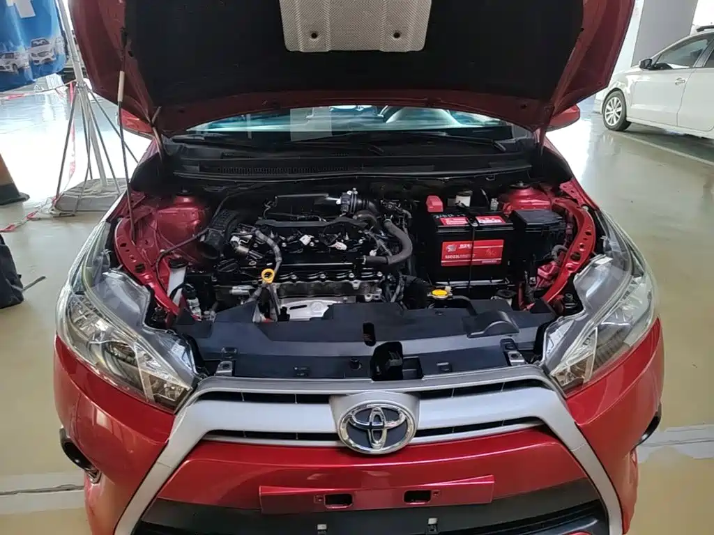 Toyota Yaris L 2016 — фото 20