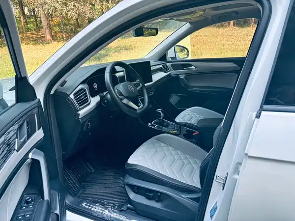 Volkswagen Tayron 2023