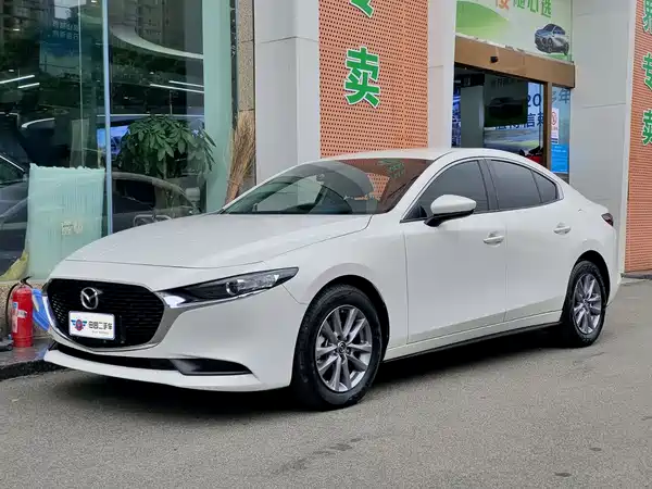 Mazda 3 Axela 2021
