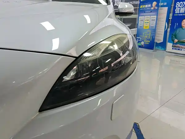 Volvo V40 2013