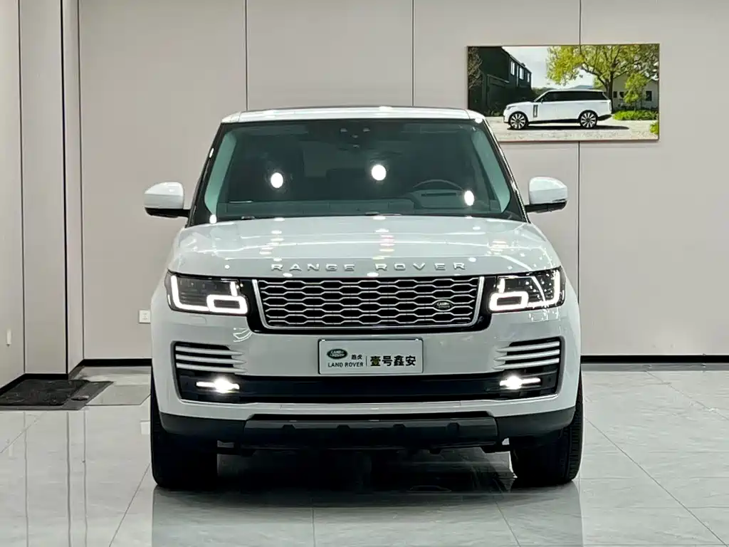 Land Rover Range Rover 2020 — фото 2