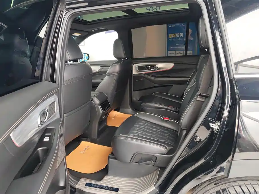 GAC Motor Trumpchi GS8 2022 — фото 11