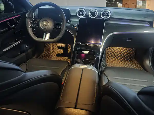Mercedes-Benz C-Class 2022