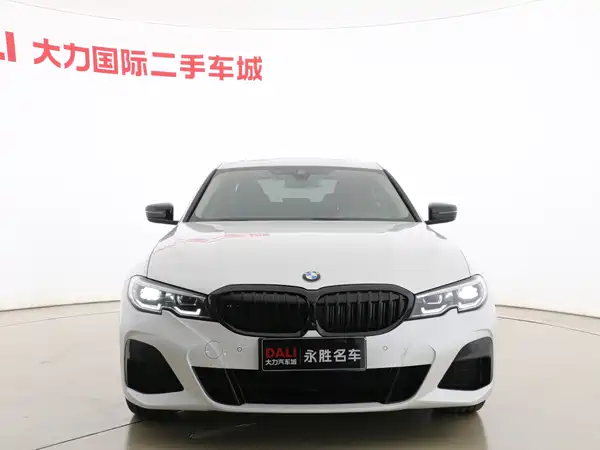 BMW 3 Series 2021