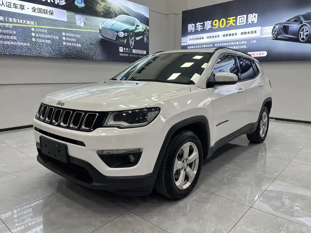 Jeep Compass 2020 — фото 1