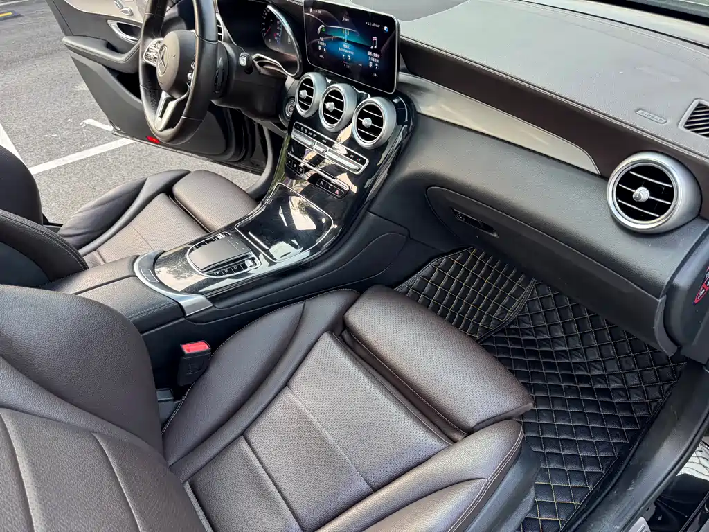 Mercedes-Benz GLC 2022 — фото 14